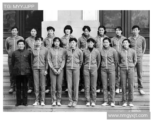 成都排球队的成长之路：一段关于奋斗与团结的排球纪实故事